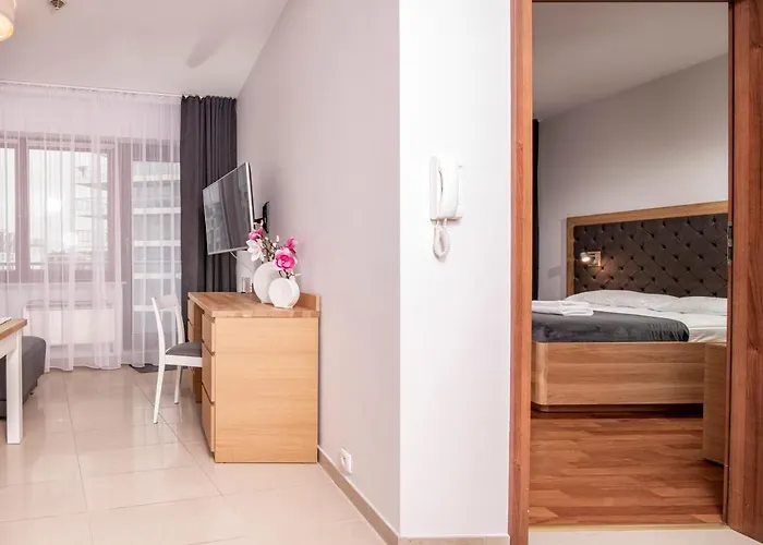 Prywatny Apartament 413 w Arka Medical Spa przy plaży